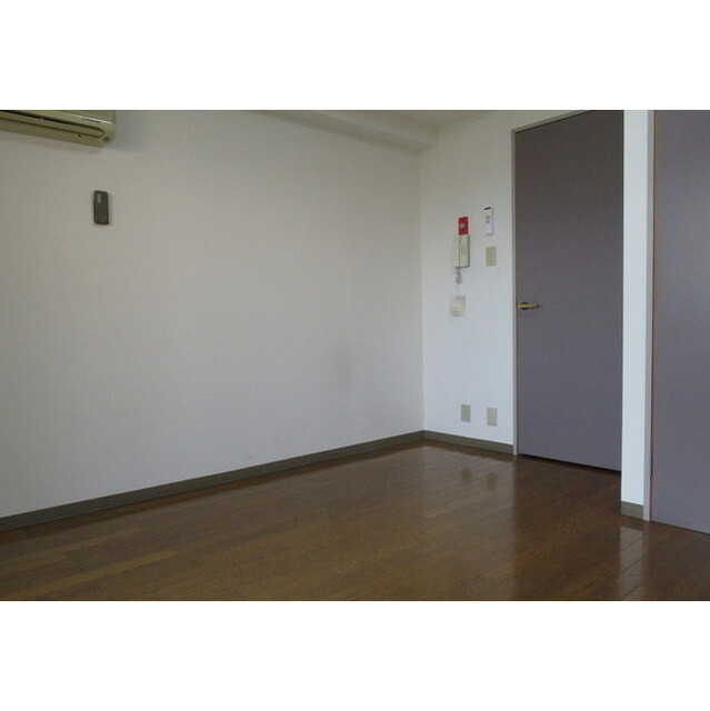 物件の内装です