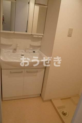 ルーチェ茗荷谷の洗面所