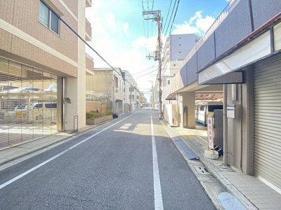 【周辺】 | シャトー宿院 | 各居室に収納有りますので、収納場所に困らず綺麗な室内をたもてますね♪
