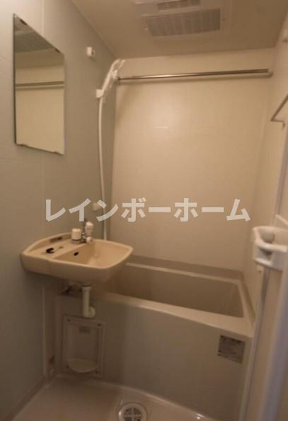メルディア津田沼の浴室
