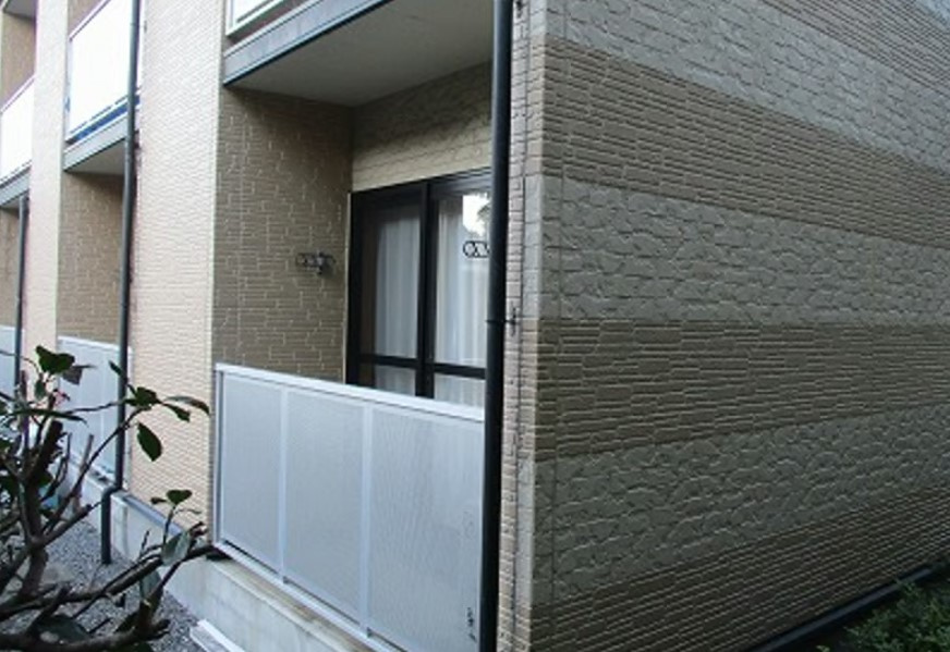 レオパレスケリュスＢのバルコニー