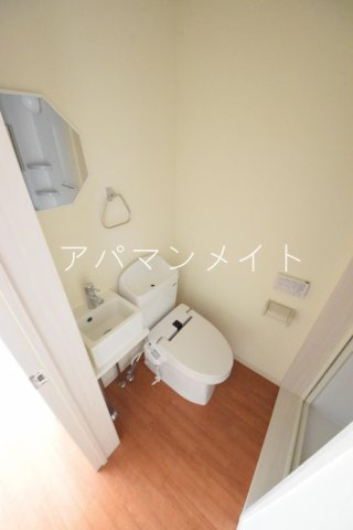 【トイレ】 | カーサアストレア東戸塚 | ウォシュレット付き！