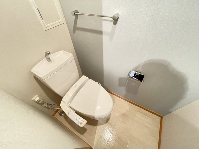 サンジュノラ宮前のトイレ