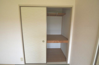 ブローニュ泉A棟の収納
