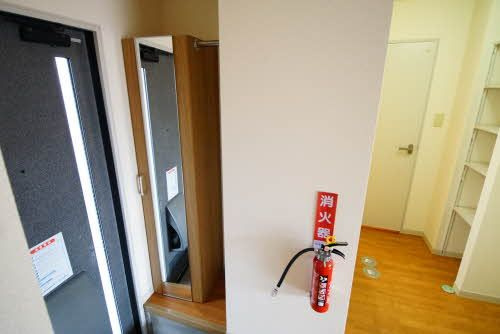 グランパティオ北上 Ｃの玄関