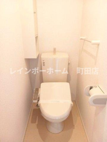 ラ　プラシード　町田※初期費用分割あと払いサービス利用可能物件のトイレ