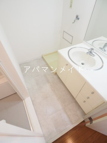 【設備】 | 脱衣所に洗濯機置場があります
