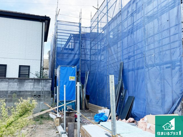 ■宝塚市高司　第3期　新築一戸建ての外観|現在建築中！落ち着いた街並みで新生活を始めることが出来そう！周辺の物件も併せてご紹介させて頂きます！