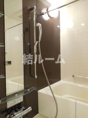 豊島区池袋２丁目の賃貸マンションの浴室