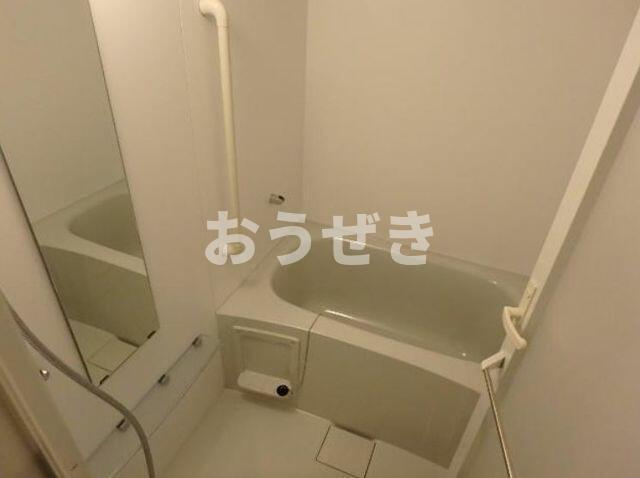 ベルシード志村坂上の浴室
