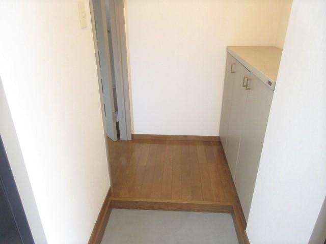 ＥＹマンション2番館の玄関