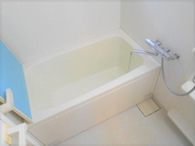 ＥＹマンション2番館の浴室