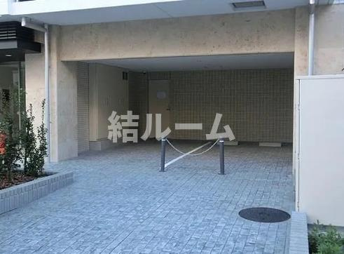 豊島区北大塚１丁目の賃貸マンションの駐車場