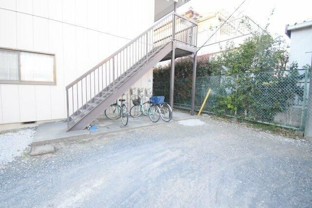 ユタカハイツの駐車場