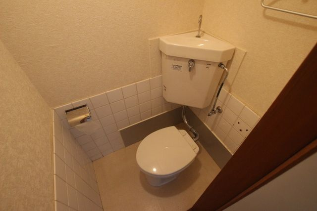 テラスハウス次屋のトイレ