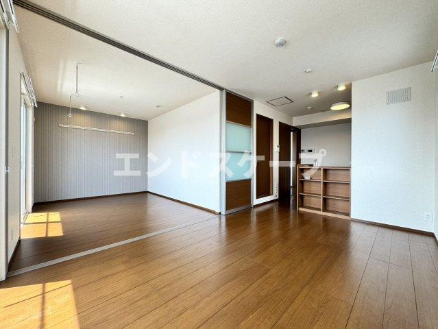 エスポワール明神の居間・リビング|高崎、前橋、伊勢崎エリアのお部屋探しはエンドスケープまで！お客様の理想お聞かせ下さい♪