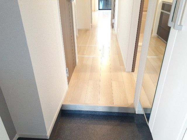 サンエリハＡの玄関