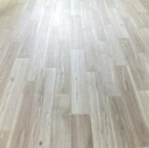 ラシーネ平井Ⅱの居間・リビング
