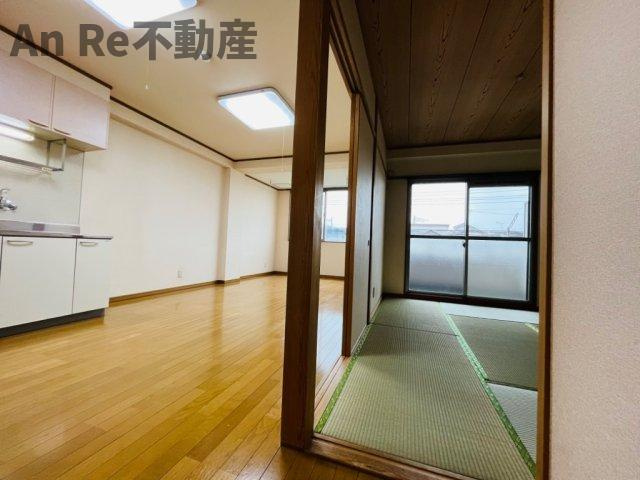 川口市戸塚南２丁目の賃貸マンションのキッチン