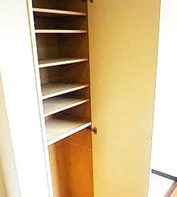 ファミール目白の玄関