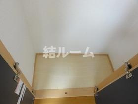 板橋区前野町２丁目のアパートの収納