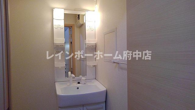 エム・クアトロの独立洗面台