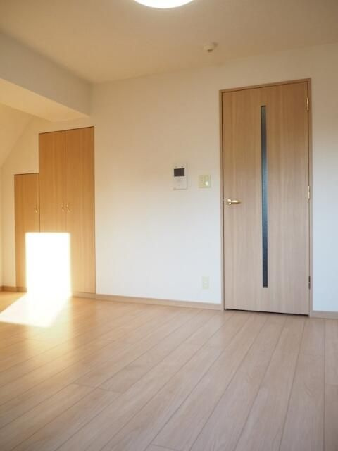 ルーブル錦糸町弐番館の居間・リビング