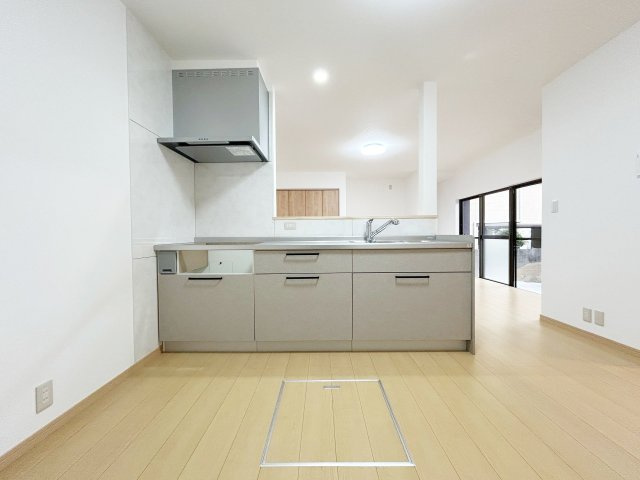 高知市高須2丁目　中古戸建のキッチン