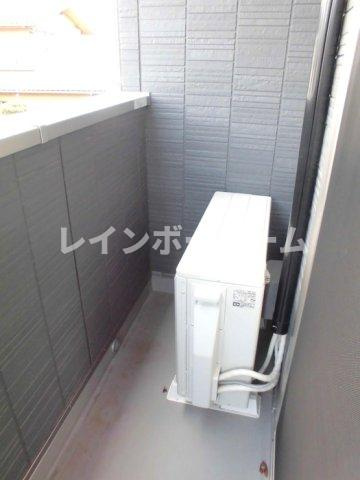 D-RESIDENCE東田町 のバルコニー