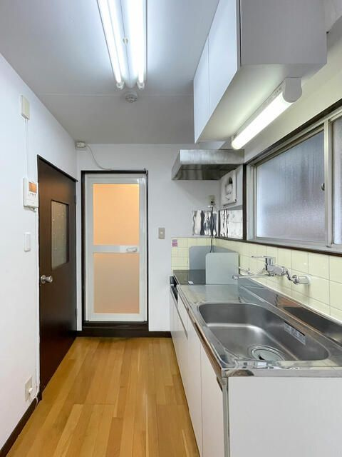 岡本マンション／不動前のキッチン|きれいなキッチンです