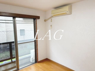 【居間・リビング】 | フェリーチェ春日町 | 洋室のお部屋です。
