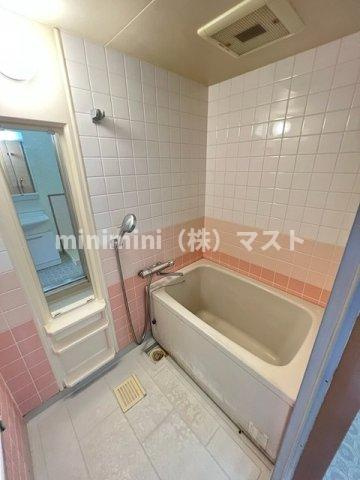 グローリーヨシダの浴室|別部屋参考写真