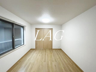 【居間・リビング】 | サンライズ墨田 | 洋室のお部屋です。