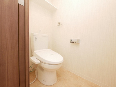 【トイレ】 | Garden House新今里 | 落ち着いた色調のトイレです
