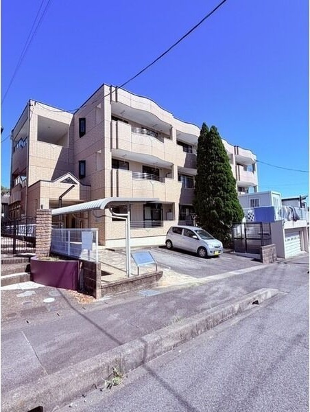 F.ロッシュの外観