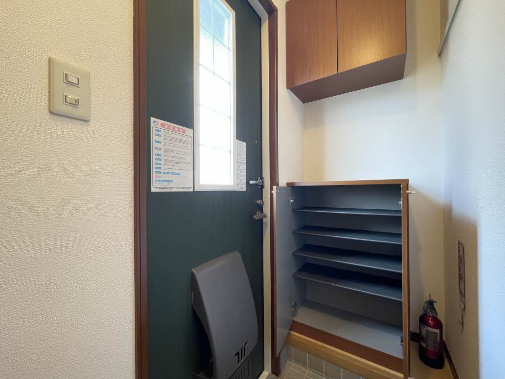 シャーメゾン高屋敷 Ｃの玄関