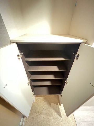 レーヴメゾン出屋敷の収納