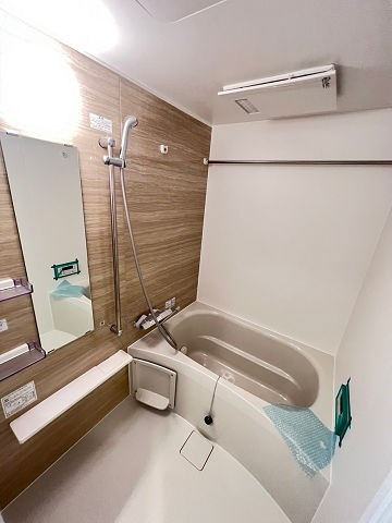 レーヴメゾン出屋敷の浴室