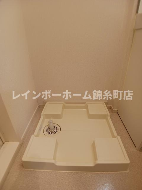 CASA 193の設備