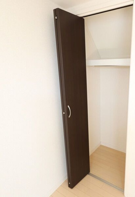 【内装】 | リヴュール