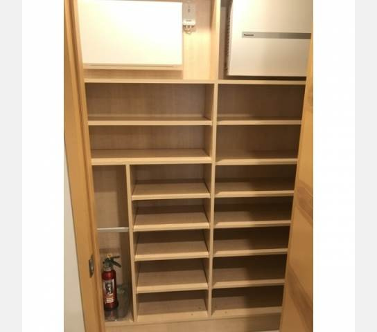 【玄関】 | ブランズ渋谷常盤松 | シューズインクローゼット