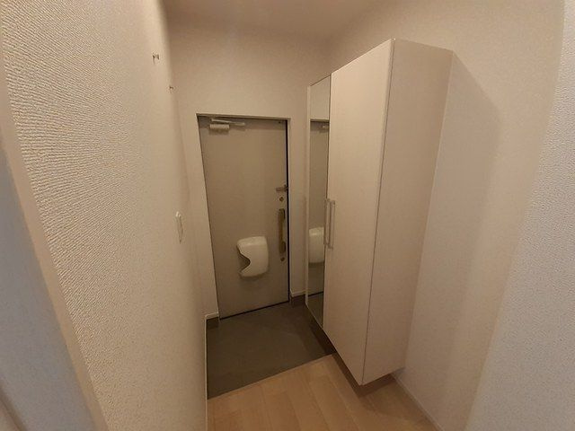 ホワイトベリー　　刈谷市近郊の賃貸はクラスホーム刈谷店の玄関