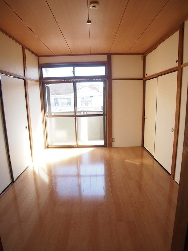 メゾン芝山Bの内装