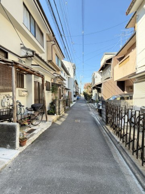 【前面道路含む現地写真】 | 長門町　中古戸建