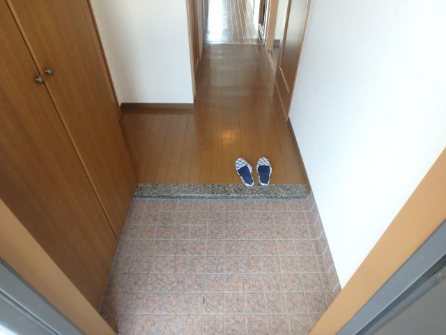 【玄関】 | レインボー甲東 | 毎日通る玄関はこちらです