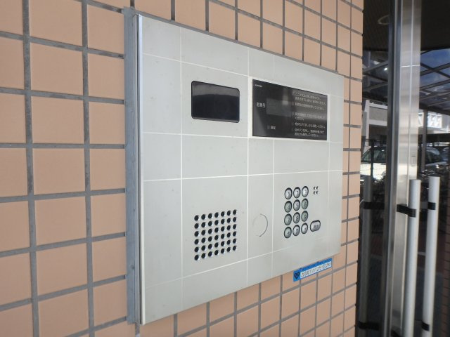 【セキュリティ】 | レインボー甲東 | オートロック完備