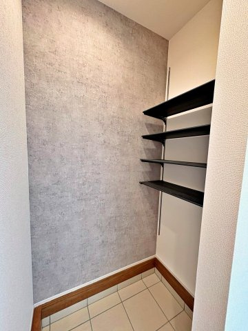 《仲介手数料半額》坂戸市千代田2丁目5期　全5棟　3号棟の収納|土間収納