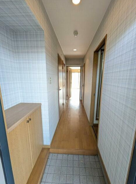 熊本市北区弓削５丁目の賃貸マンションのエントランス|ゆとりのあるエントランスです