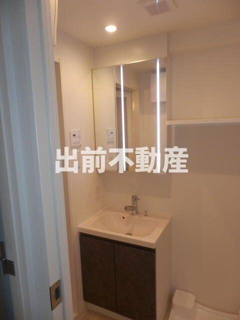 ユリカロゼAZ西台の洗面所