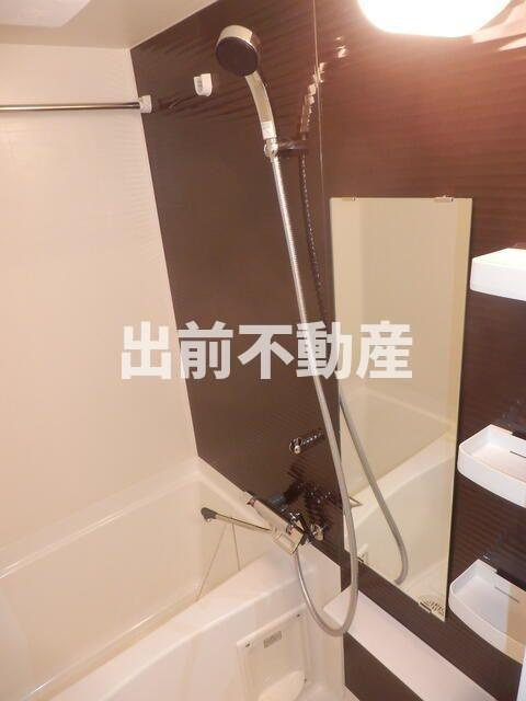 ユリカロゼAZ西台の浴室